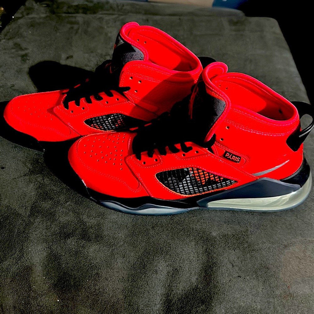 Nike Air Jordan Mars 270 PSG red/silver sz10.5
